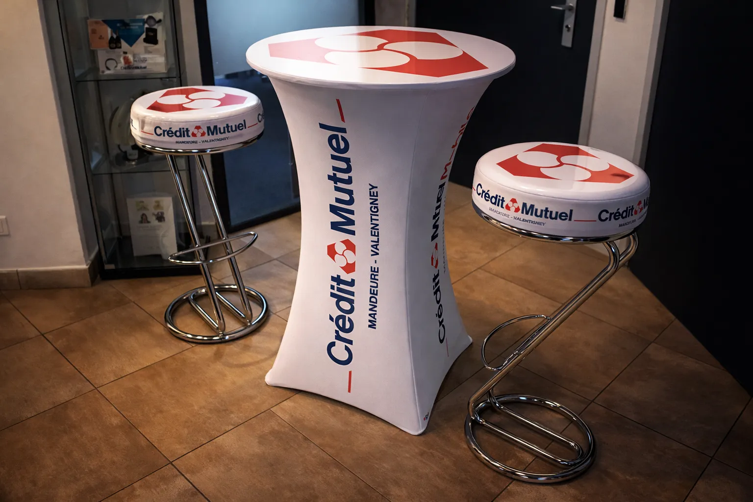 Crédit Mutuel — Mobilier événementiel personnalisé